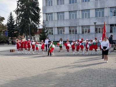 Патронен празник на ОУ "Неофит Рилски"- 30.10. 2024 г. - ОУ Неофит Рилски - Костандово