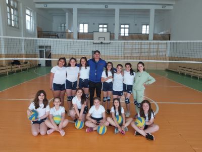 Волейболни срещи по НП "Заедно в изкуствата и спорта" 11.05-12.05.2023г.  - ОУ Неофит Рилски - Костандово