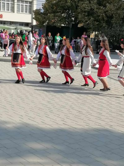  Патронен празник на ОУ "Неофит Рилски" - ОУ Неофит Рилски - Костандово