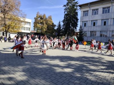 Патронен празник и откриване на STEM център - ОУ Неофит Рилски - Костандово